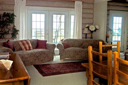 The Lodge At Weir'S Beach Metchosin 외부 사진