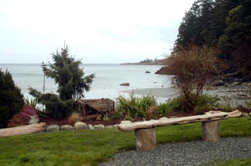 The Lodge At Weir'S Beach Metchosin 외부 사진